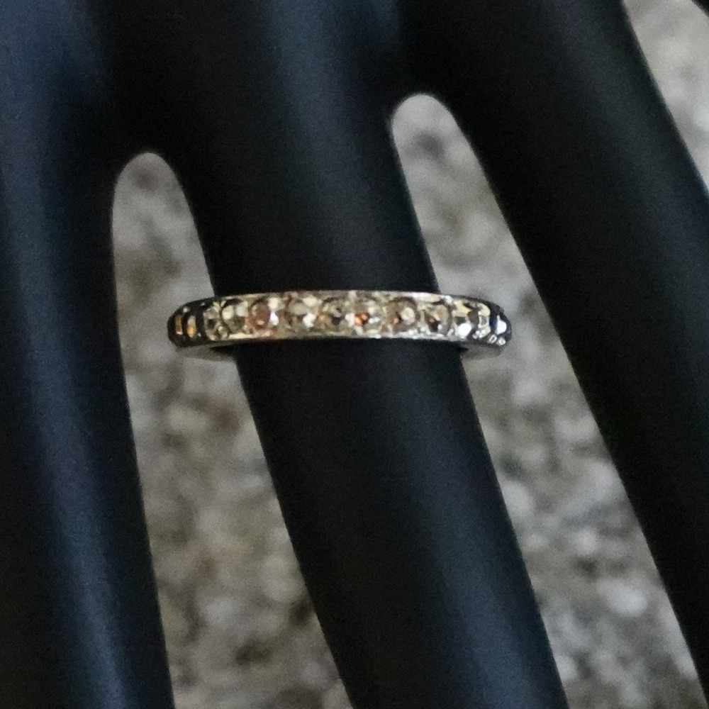 Eternity Band Ring Silver Tone Round Beaded Band Stackable Size 6